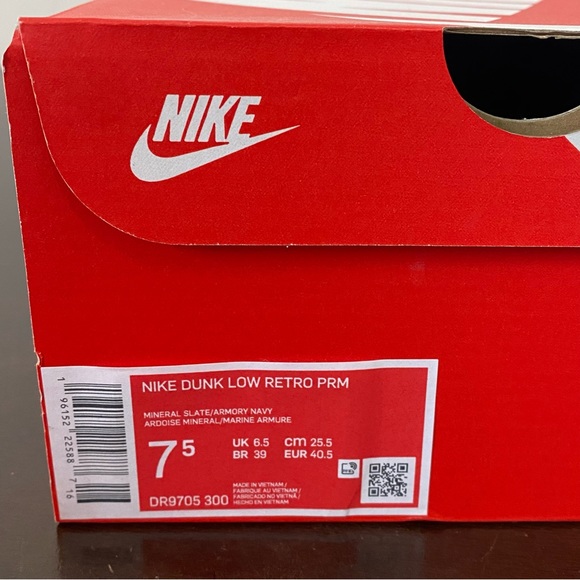 ππ 2022 NIKE Dunk Low Premium 'Armory Navy' Size Menβs 7.5 Wmns 9 worn 1x ππ - Picture 3 of 12